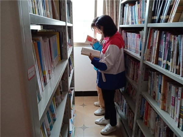 ضͯɳ Ӽҵ硰ͯ衱Ŀɼ