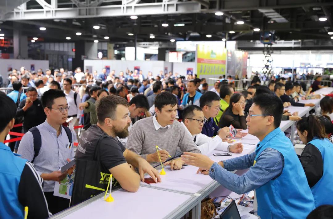 չ�����ʵ�ֶ�άͻ��